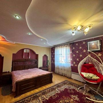 Будинок по вул. Крушельницької