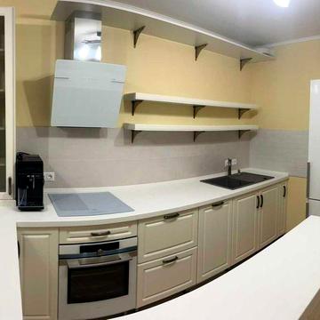 Продам квартиру двокімнатну - студіо