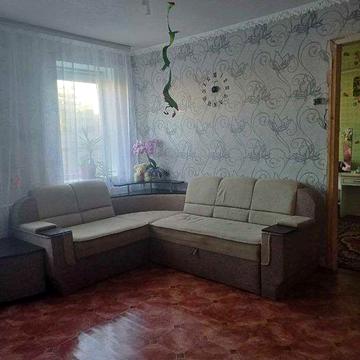 Продається затишний будинок з ремонтом в Богодухові