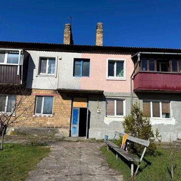 Продаж 1 кімнатної з косметичним ремонтом 29 кв.м.