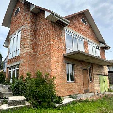 Будинок з чудовим краєвидом у селі Хотів 120 кв. м.