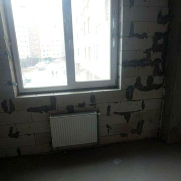 Академіка Сахарова вул., 9