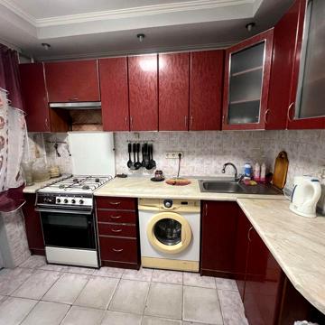 Здам 2кім роздільну квартиру 45м, м Дорогожичі 5хв вул Ольжича 7а