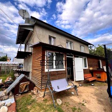 Продається малий житловий будинок з новим недобудованим будинком
