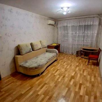 Продам 3-комн квартиру в районе Янтарная ул.