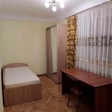 Здам в оренду 2 к квартиру. Соломянський Антонова 10 Севастопольська.