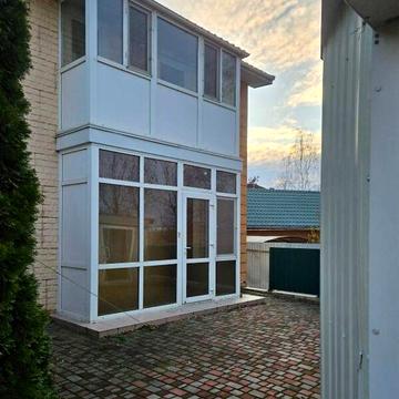 Продаж 3к Дім Берегова вулиця