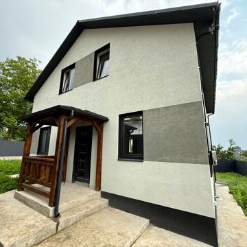 Мирна вул. (Інтернаціональна)