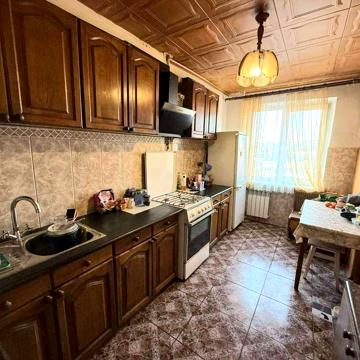 Продаж 3кім квартира Вул Грінченка Бічна