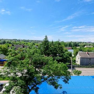 Романа Шухевича вул. (Курчатова), 8/2