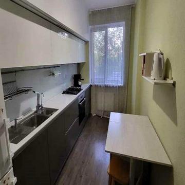 Метрологічна вул., 111