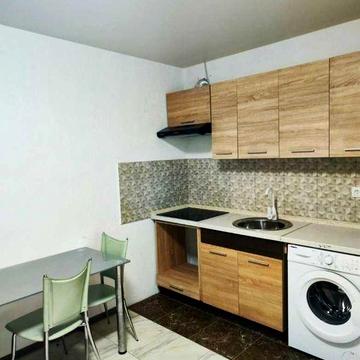 продам новий 2 поверховий будинок з ремонтом та меблями,старий Центр