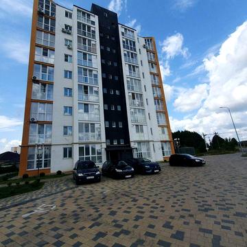 Продам 1 кімнатну квартиру.  Вул.Молодіжна .