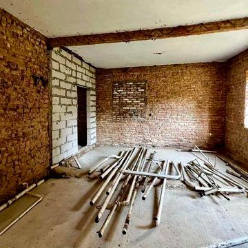 Продам будинок хату житло в м. Богуслав