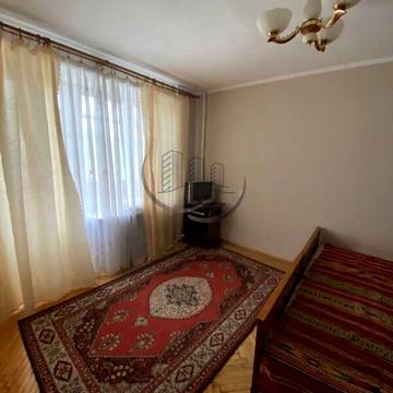 Довгострокова оренда 1к Квартира Сухомлинського вулиця