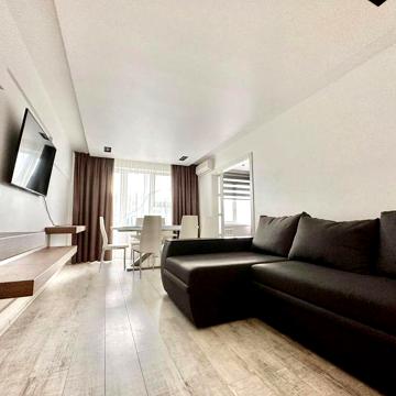 СДАМ 4к квартиру 80м2 на Победе-2 22.000 грн