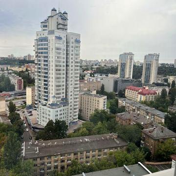 Продаж квартири в Києві ЖК Старокіівський