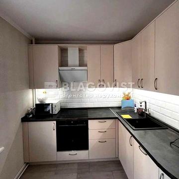 Продаж 2 к квартири проспект Петра Григоренка 36  Дарницький