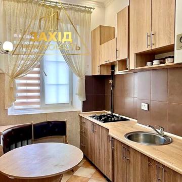 Продаж 2к Квартира Кривий Вал вулиця