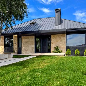 Сучасний будинок 160 м², 5 соток, Іванковичі, закрите містечко, газ