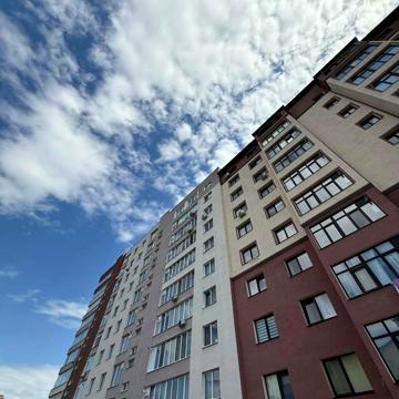Сніжна вул., 52а