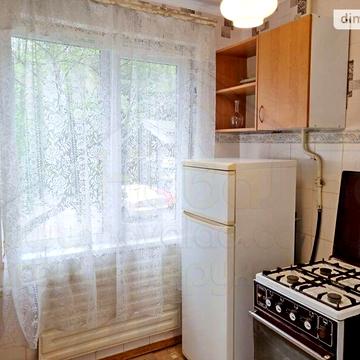 Продаж 3к Квартира Космонавтів вулиця