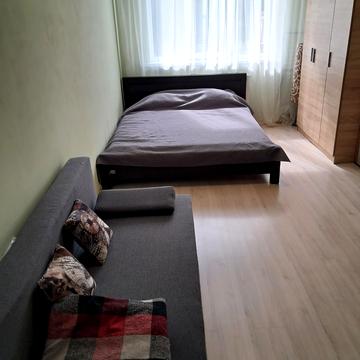 Лобачевського пров., 7