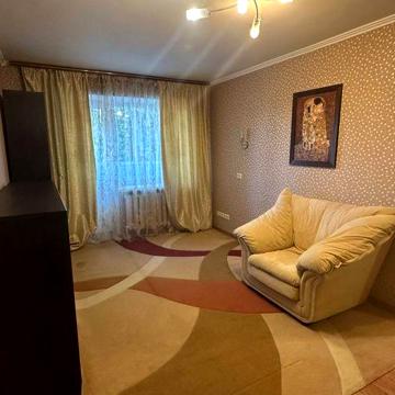 Квартира біля Макдональдз
