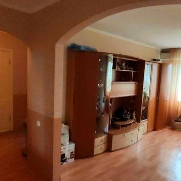 Продам 3-к. квартиру в Оболонському районі. Оболонський проспект 28в