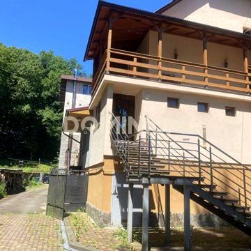 Продається 3 кімнатна квартира у с. Шаян