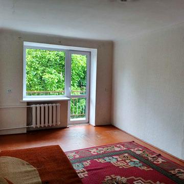 Продам 2-кім. квартиру в центрі міста
