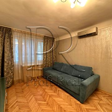 Голосіївський просп. (40-річчя Жовтня), 108к3