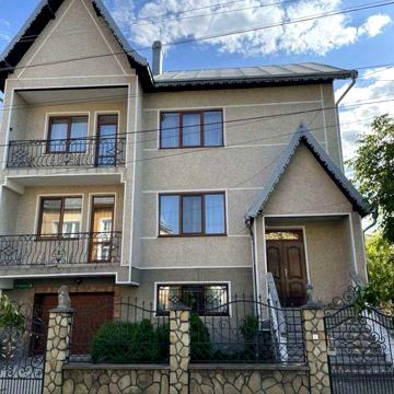 Продаж нерухомості