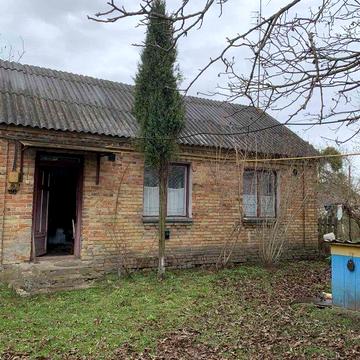 Продаж господарства за містом