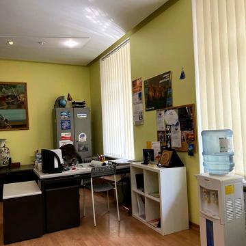 Ланжеронівська вул., 5
