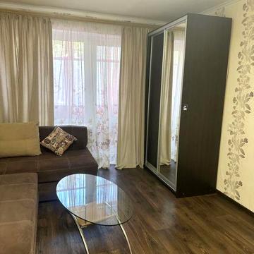 Сдам однокімнатну квартиру в центрі міста, метро Ботаничний сад