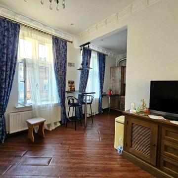 Продаж 4 кім. квартири на вул. Б. Хмельницького
