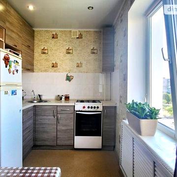 Продаж 3к Квартира Стешенка вулиця