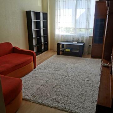 Івана Величковського вул., 1