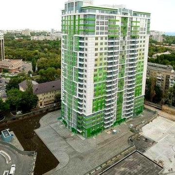Продам  103 кв.м в ЖК "4 Сезона" .Ремонт 70% Гагарина. пр-т Шевченко ЖК 4 Сезона