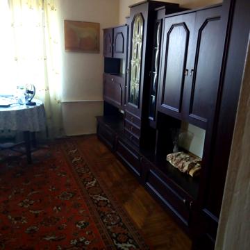 Гната Хоткевича вул., 44/3