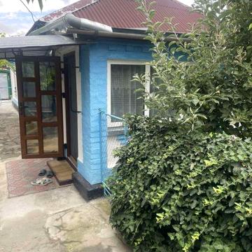 Продається будинок в м.Тальне Толстого,17