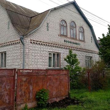 Продам приватний будинок у Фастові (м-н Заріччя)