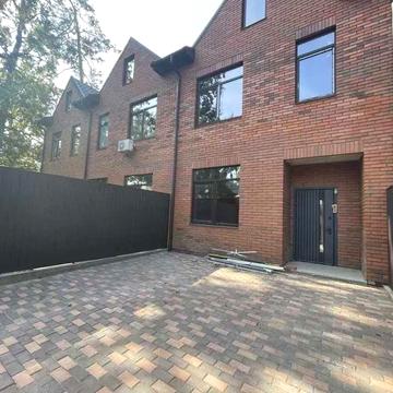 Акційний таунхаус біля Центрального парку Ірпеня!