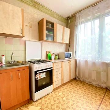Якуба Коласа вул., 13