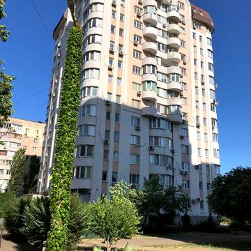 Продам: 2-х ком.кв.,ул.Приморская -17, общ.68м, прямой вид на МОРЕ.