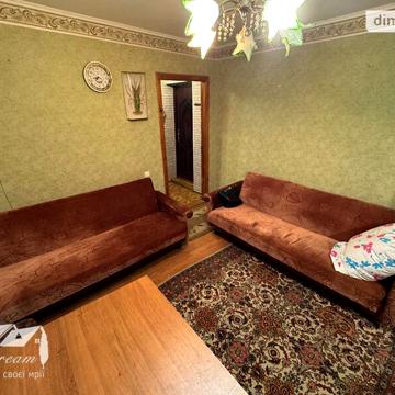Довгострокова оренда 1к Квартира Левка Лук’яненка (Ватутіна) вулиця