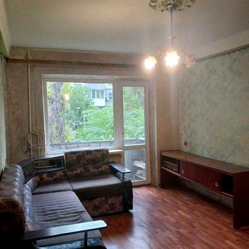 Продам 2-комнатную квартиру на Черемушках, АЭО. Т