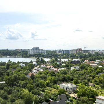 Ленкавського вул., 1