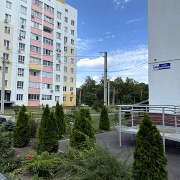 Героїв Харкова просп. (Московський), 268-Ж